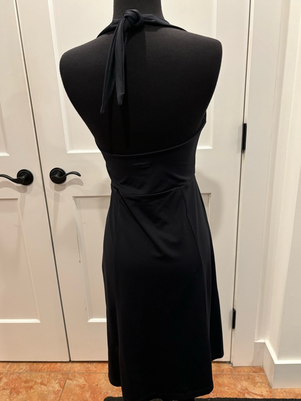 Patagonia Halter Midi Dress Black Athletic Activewear Gorpcore Stretchy Womens M - Picture 4 of 14